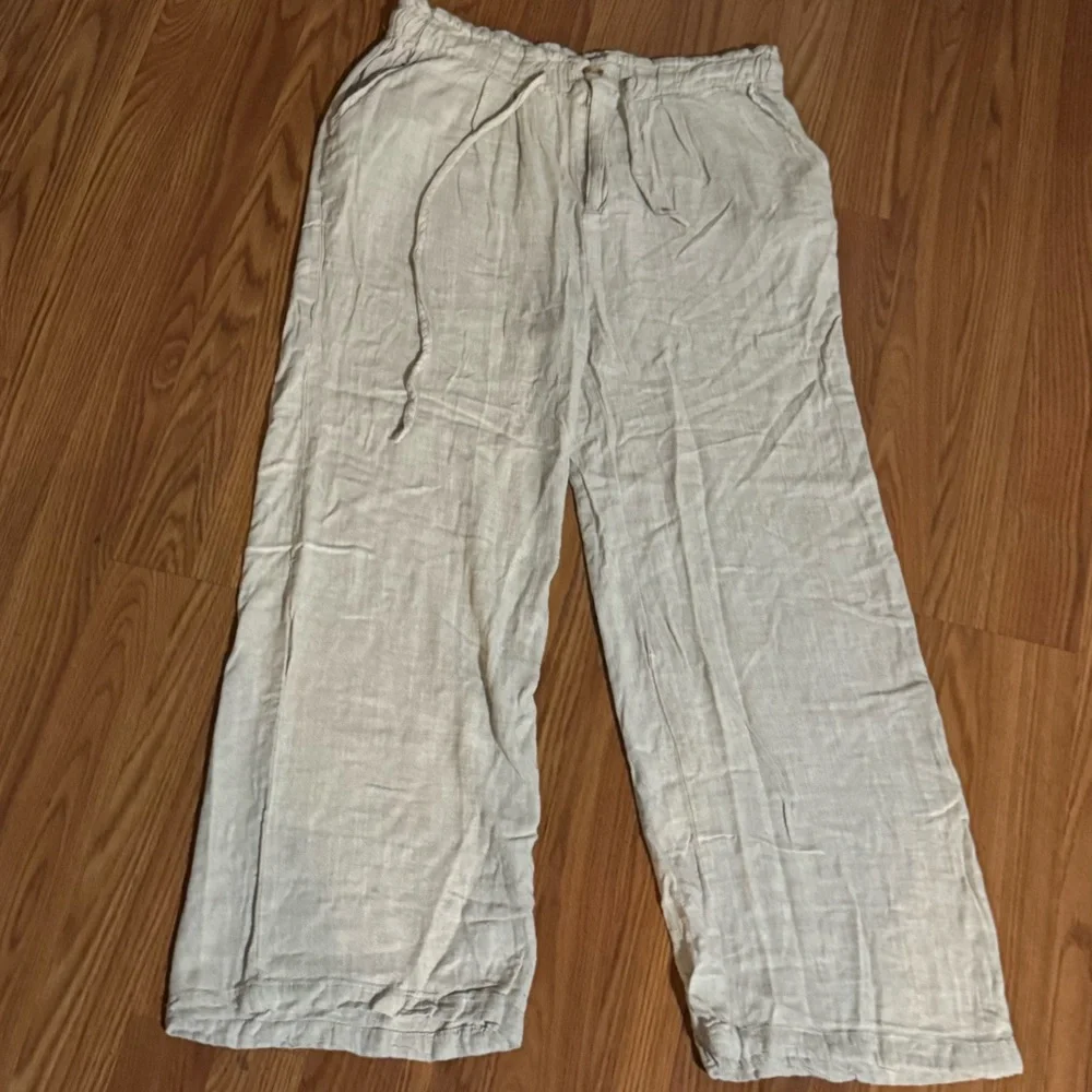 Thread & Supply Cream Linen Pants‎ Size M Comfort Quiet Luxury Business Casual